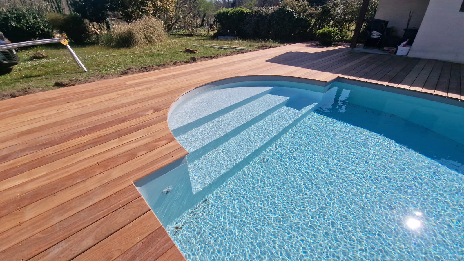 Terrasse en bois exotique